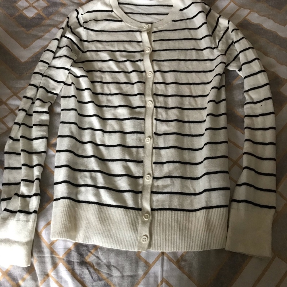 Striped GAP cardigan
